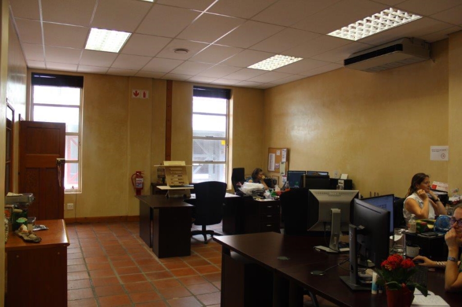To Let commercial Property for Rent in Mowbray Western Cape